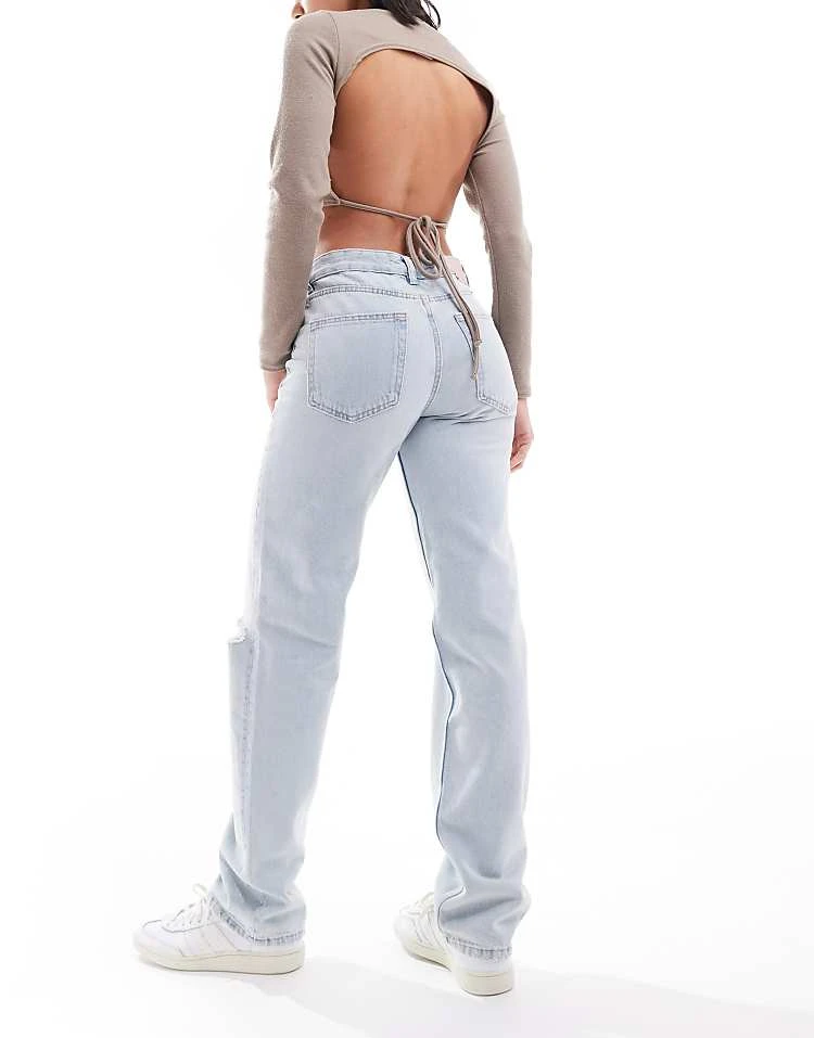 Pull&Bear Mid Rise Straight Leg Jean With Knee Rip In Bleach Blue For Women Light Blue - Image 2