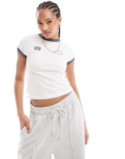 Pull&Bear Sporty Graphic Baby Tee In White For Women