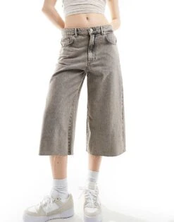 Pull&Bear Longline Denim Short With Raw Hem In Washed Grey For Women