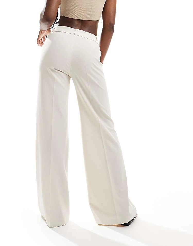 Pull&Bear Wide Leg Tailored Trouser In Off White For Women - Image 2