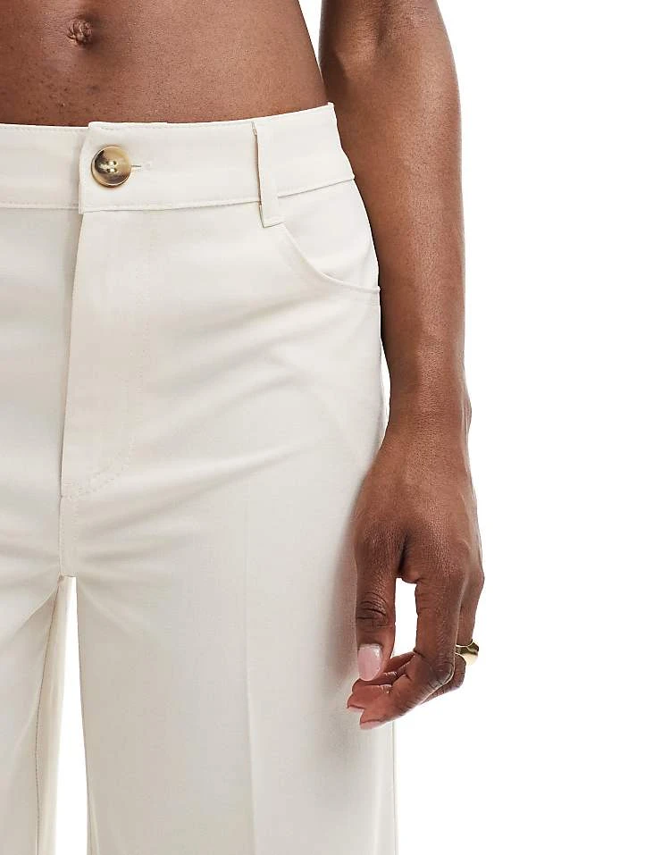 Pull&Bear Wide Leg Tailored Trouser In Off White For Women - Image 3