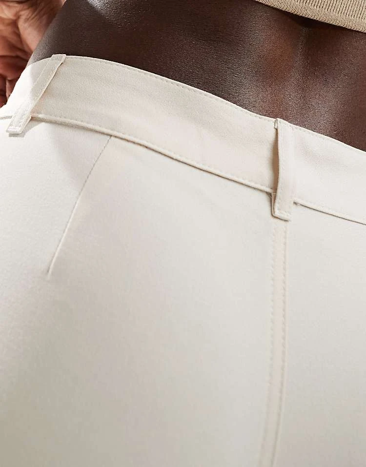 Pull&Bear Wide Leg Tailored Trouser In Off White For Women - Image 5