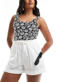 Pull&Bear Paperbag Waist Cotton Short In Ecru For Women