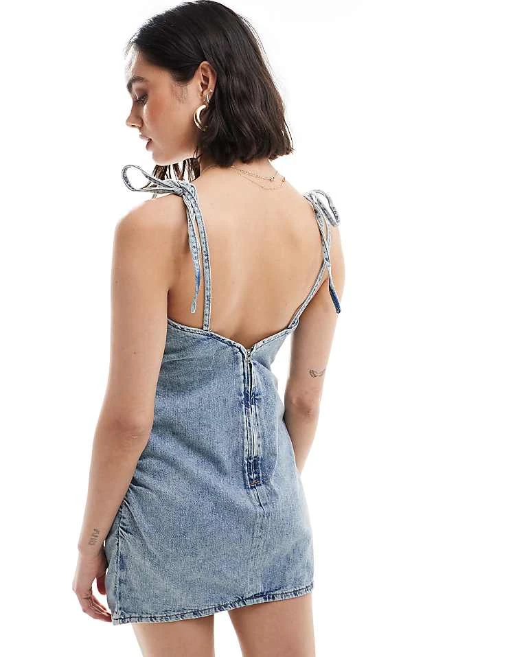 Pull&Bear Strappy Denim Mini Dress In Medium Blue For Women - Image 4