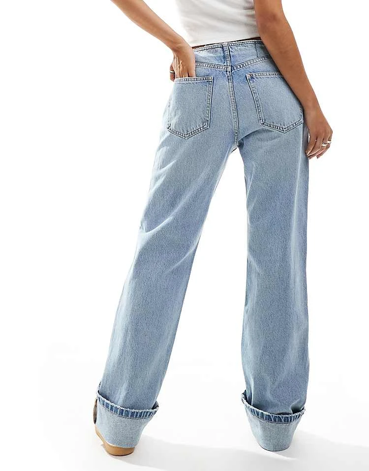 Pull&Bear Mid Rise Straight Leg Jean With Raw Waistband In Medium Blue For Women - Image 2