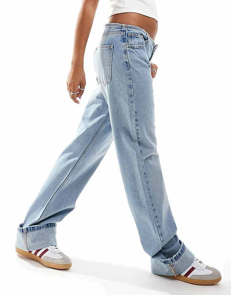 Pull&Bear Mid Rise Straight Leg Jean With Raw Waistband In Medium Blue For Women - Image 3