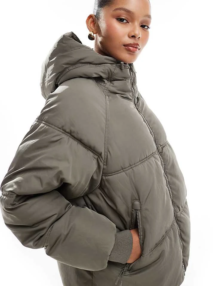 Pull&Bear Padded Puffer Jacket With Hood In Taupe Grey For Women - Image 3