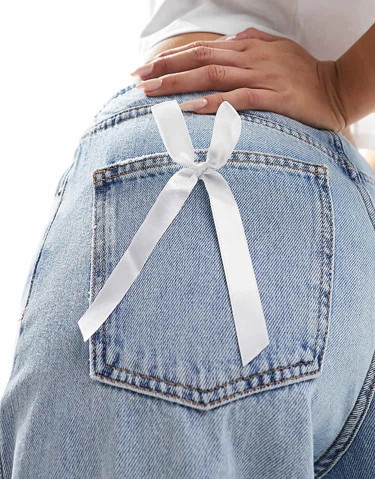 Pull&Bear Wide Fit Bow Detail Jeans In Mid Blue For Women - Image 3