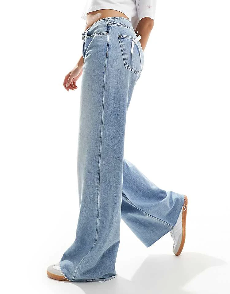 Pull&Bear Wide Fit Bow Detail Jeans In Mid Blue For Women - Image 4