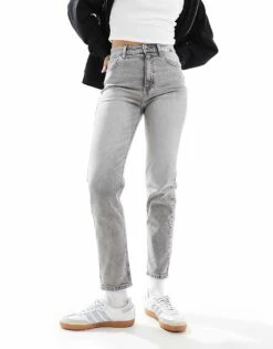 Pull&Bear Comfort Mom Jean In Grey For Women