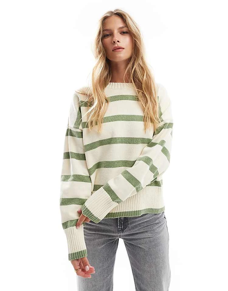 Pull&Bear Chenille Knitted Jumper In White And Khaki Stripe For Women - Image 5