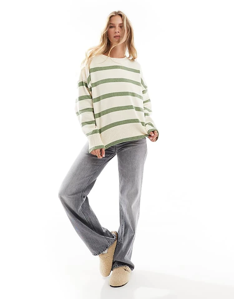 Pull&Bear Chenille Knitted Jumper In White And Khaki Stripe For Women - Image 2