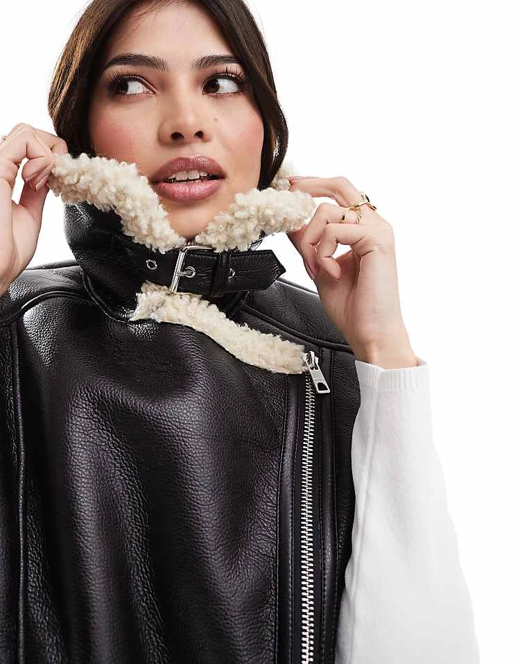 Pull&Bear Faux Shearling Trim Gilet In Dark Brown For Women - Image 4