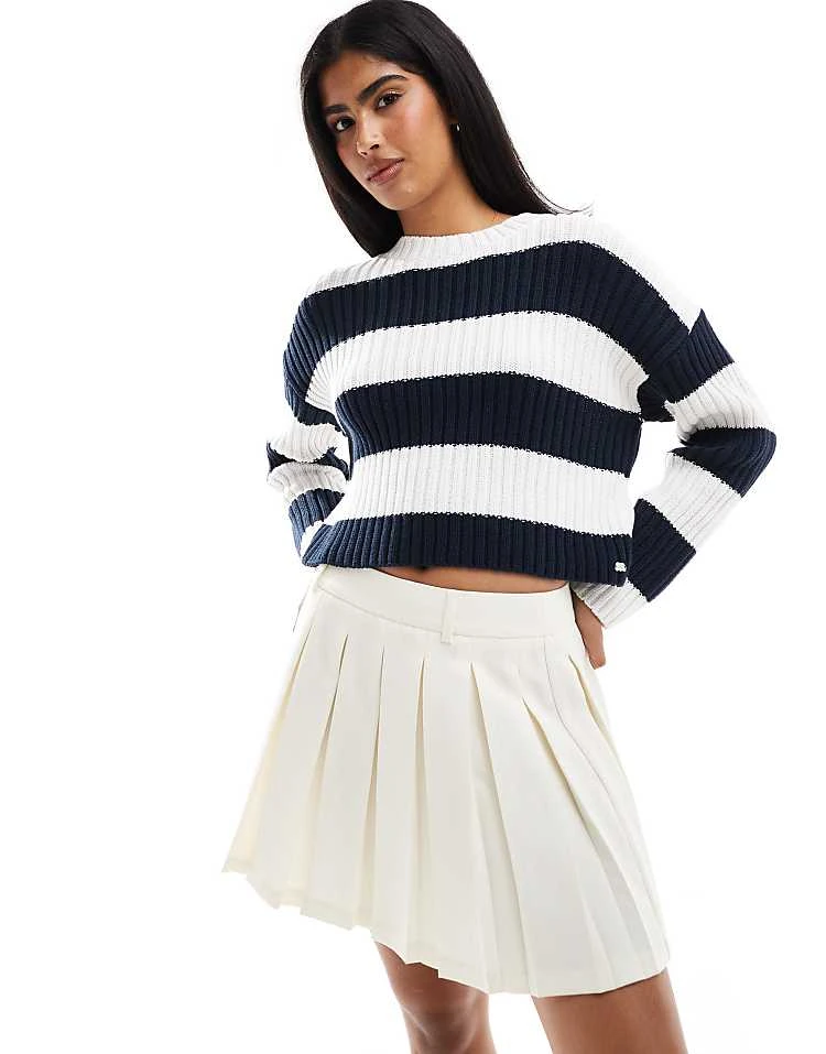 Pull&Bear Cropped Ribbed Knit Jumper In Navy Stripe For Women - Image 3
