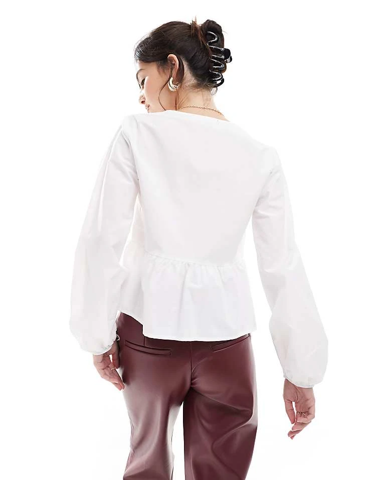 Pull&Bear Tie Up Front Poplin Blouse In White For Women - Image 4