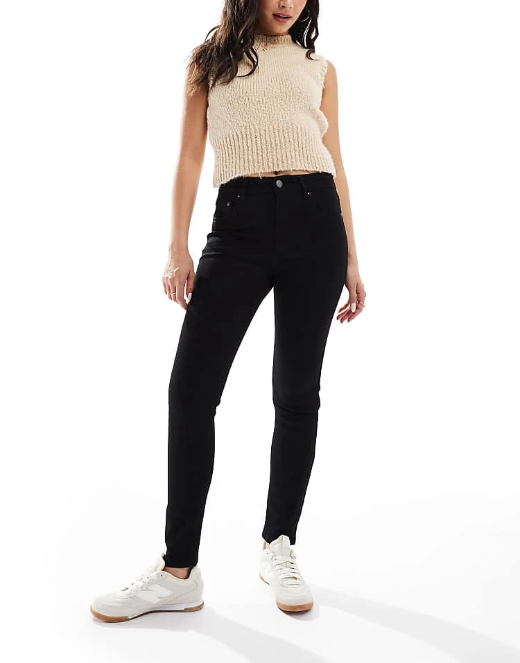 Pull&Bear Medium Rise Skinny Jeans In Black For Women - Image 6