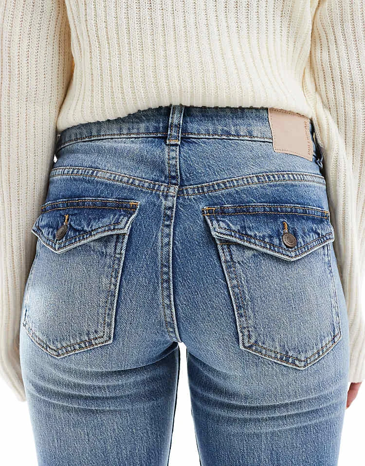 Pull&Bear Low Rise Bootcut Jean In Authentic Mid Blue Wash For Women - Image 4