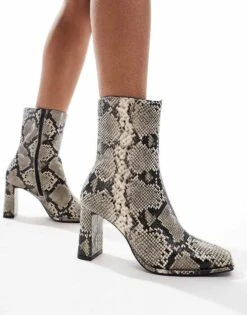 Pull&Bear Sqaure Toe Heeled Anke Boot In Snake Print For Women Multi
