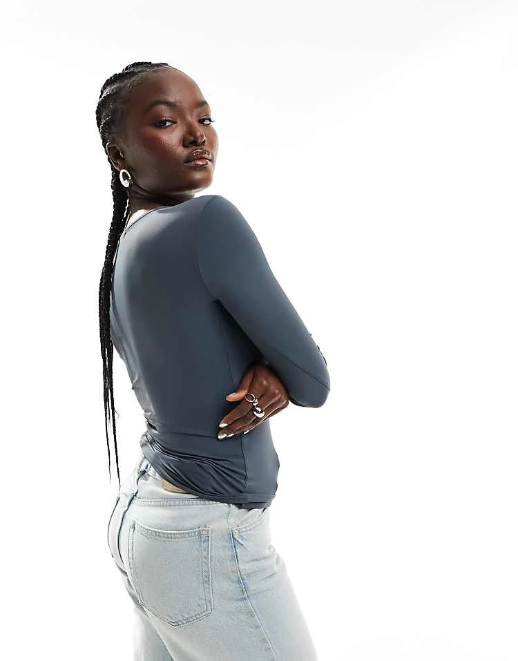 Pull&Bear Polyamide Sculpt Keyhole Detail Long Sleeved Top In Petrol Blue For Women - Image 3