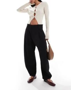 Pull&Bear Balloon Leg Tailored Trouser In Black For Women