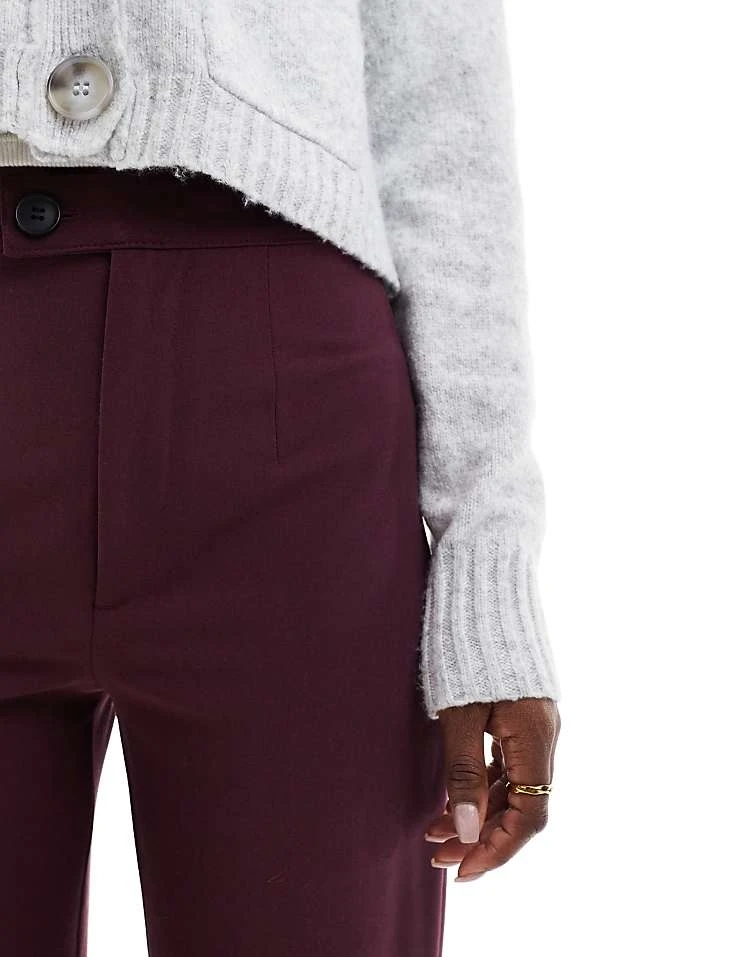 Pull&Bear High Waisted Wide Leg Tailored Trouser In Burgundy For Women - Image 5