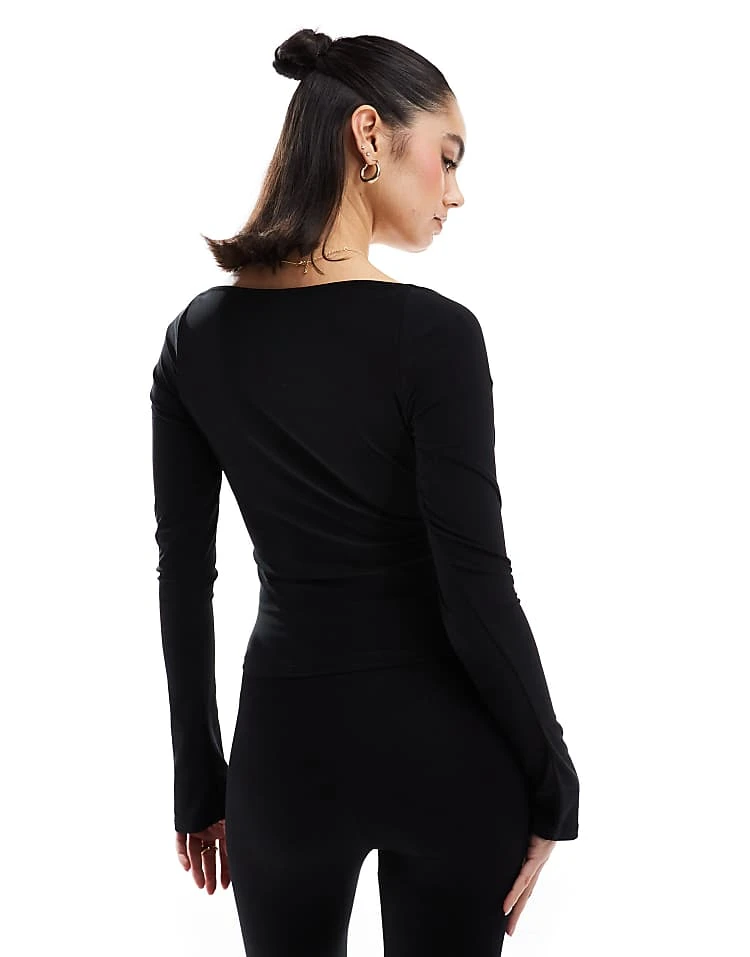 Pull&Bear Ruched Long Sleeve Mesh Top In Black For Women - Image 2