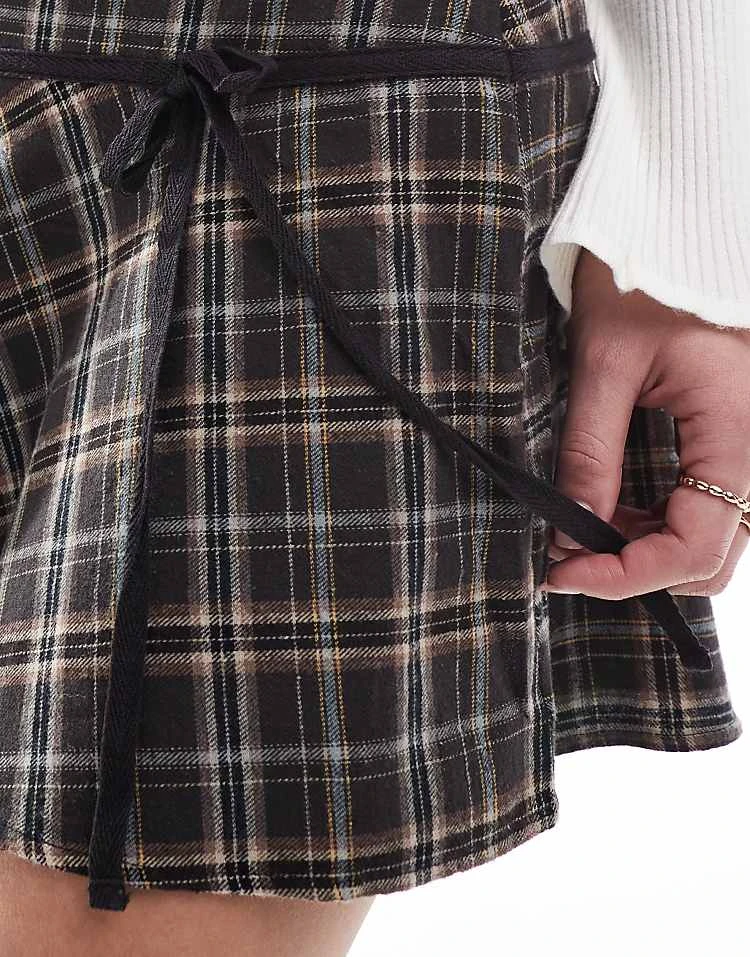 Pull&Bear Check Mini Skirt With Bow Detail In Brown For Women - Image 3