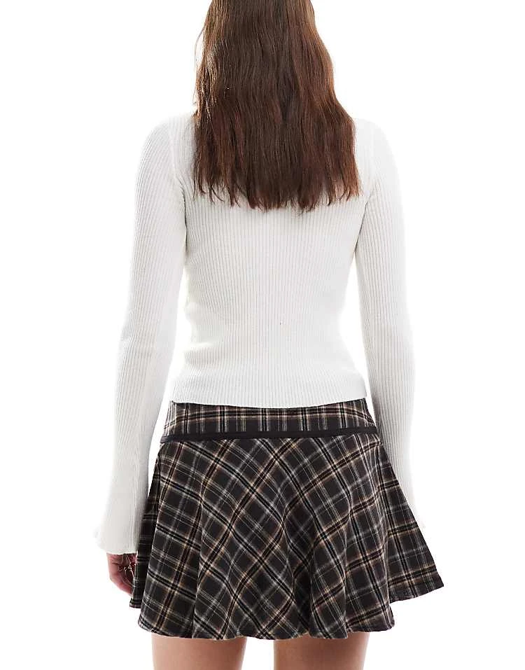 Pull&Bear Check Mini Skirt With Bow Detail In Brown For Women - Image 4