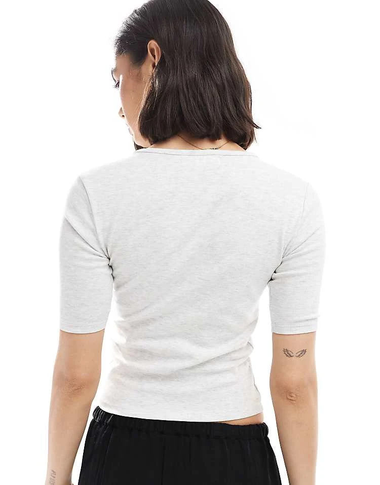 Pull&Bear T-shirt In Grey Marl For Women - Image 4