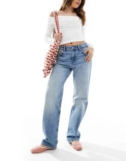 Pull&Bear Mid Rise Straight Leg Jean In Mid Blue For Women