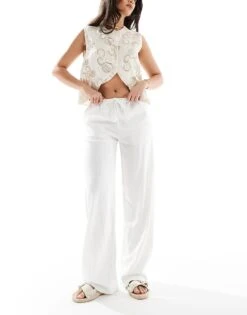 Pull&Bear High Waisted Linen Look Trousers In White For Women