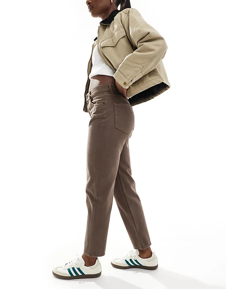 Pull&Bear High Rise Mom Jean In Brown For Women - Image 2