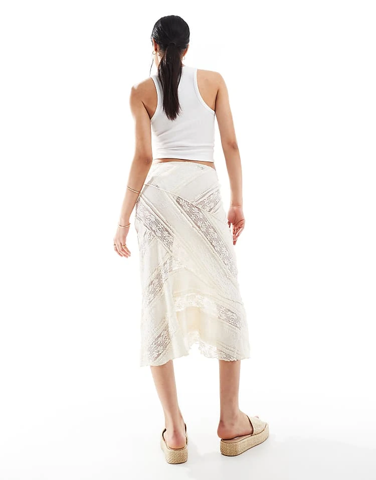Pull&Bear Lace Midi Skirt With Asymmetric Hem In White For Women - Image 2