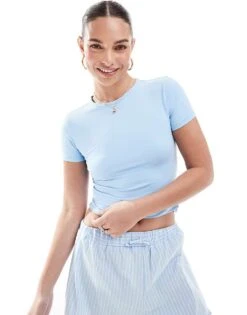 Pull&Bear Polyamide Short Sleeve Baby Tee In Light Blue For Women