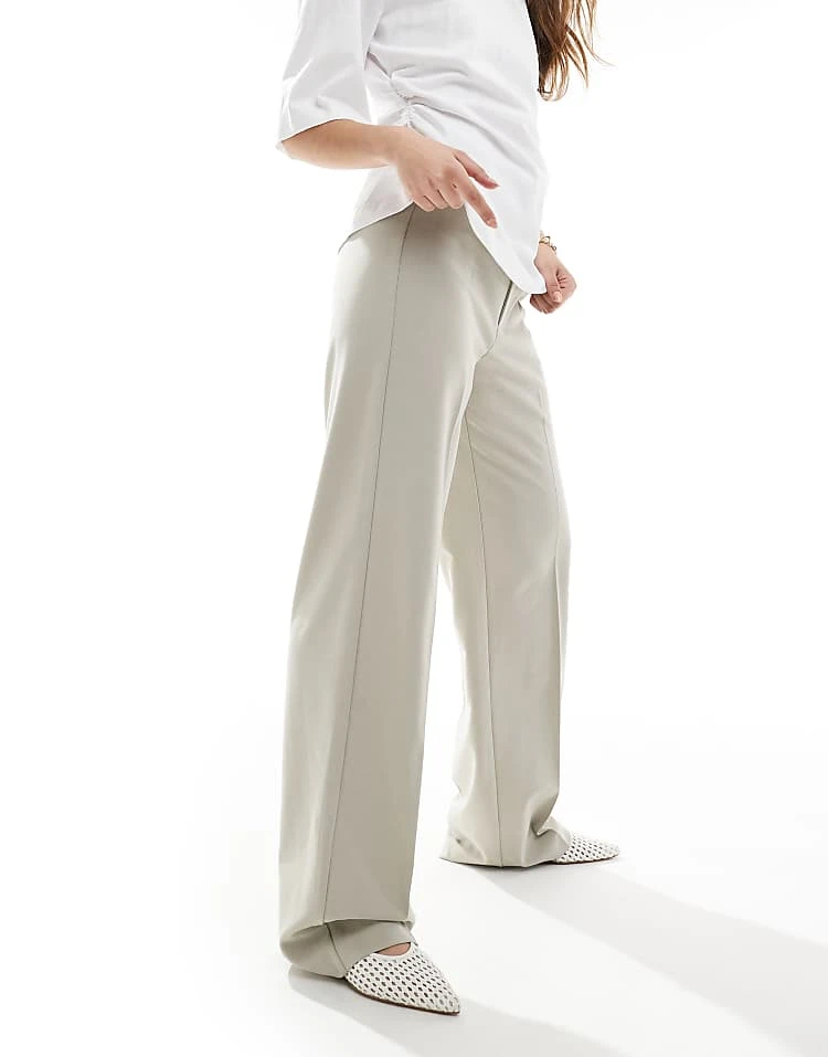 Pull&Bear Straight Leg Tailored Trouser In Stone For Women - Image 5