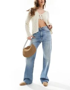 Pull&Bear High Rise Straight Leg Jean In Dirty Wash Blue For Women